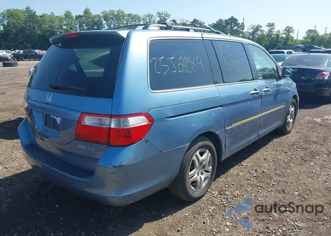 2005 Honda Odyssey Ex-L from USA, damaged, VIN 5FNRL38775B107167